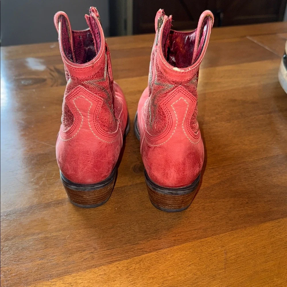 Ariat Red  Leather Boots - Picture 6 of 10